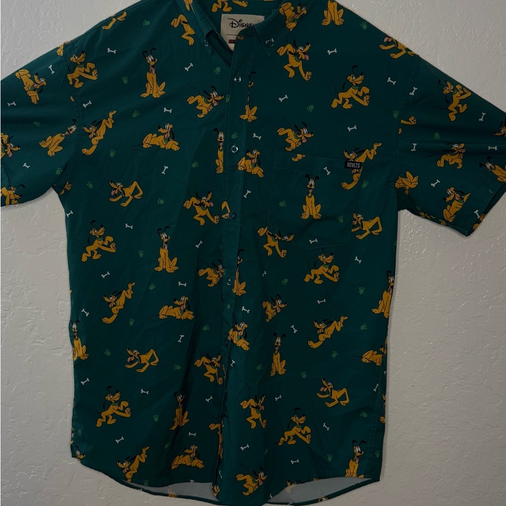 DISNEY "PLUTO ON THE GREEN" KUNUFLEX Short Sleeve Shirt